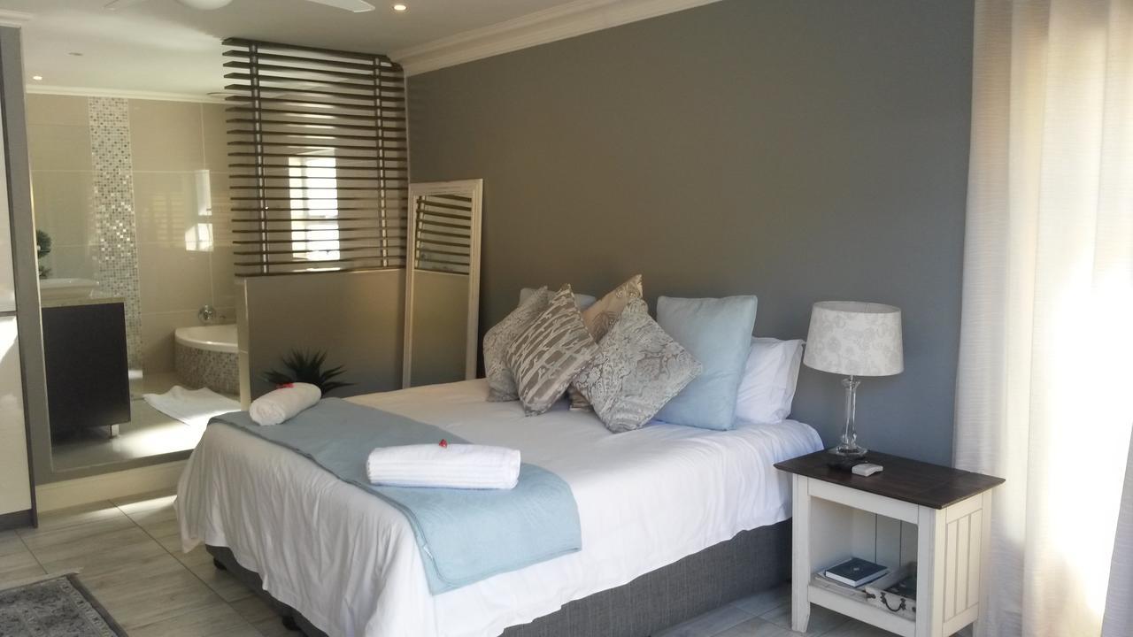 Reef View Bnb East London Extérieur photo