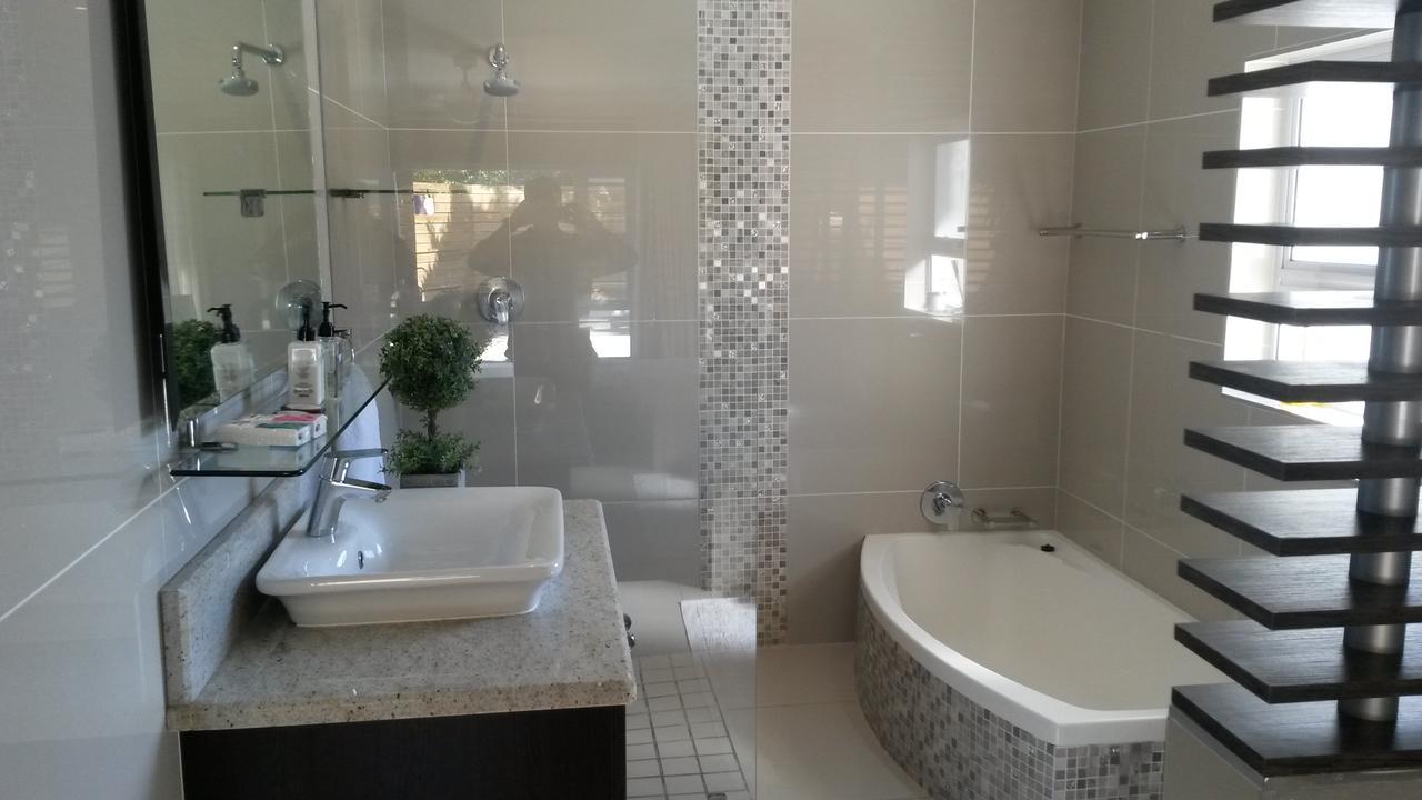 Reef View Bnb East London Extérieur photo